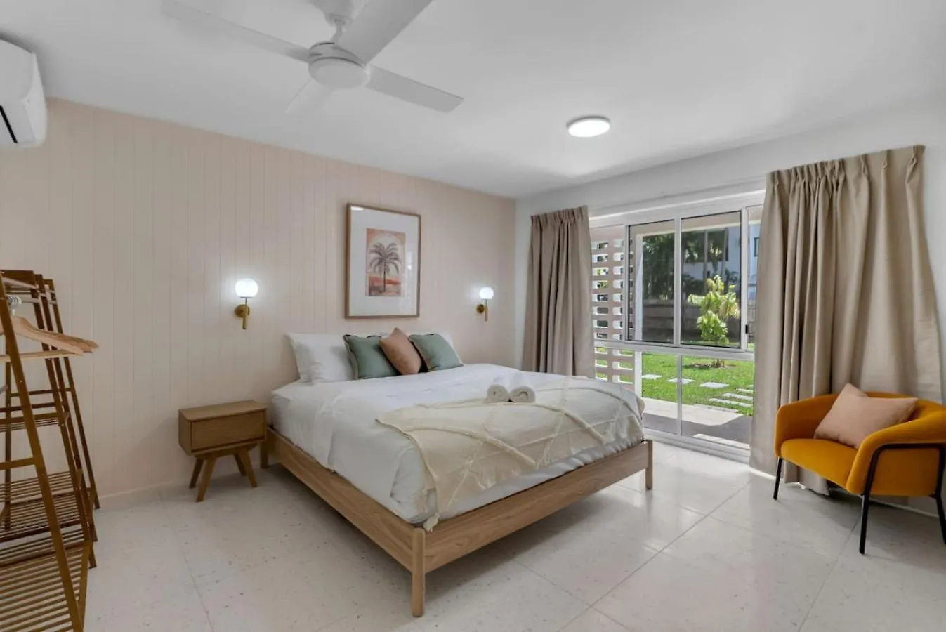 Tropicana Boutique Hotel - 2 Cairns Apartmán